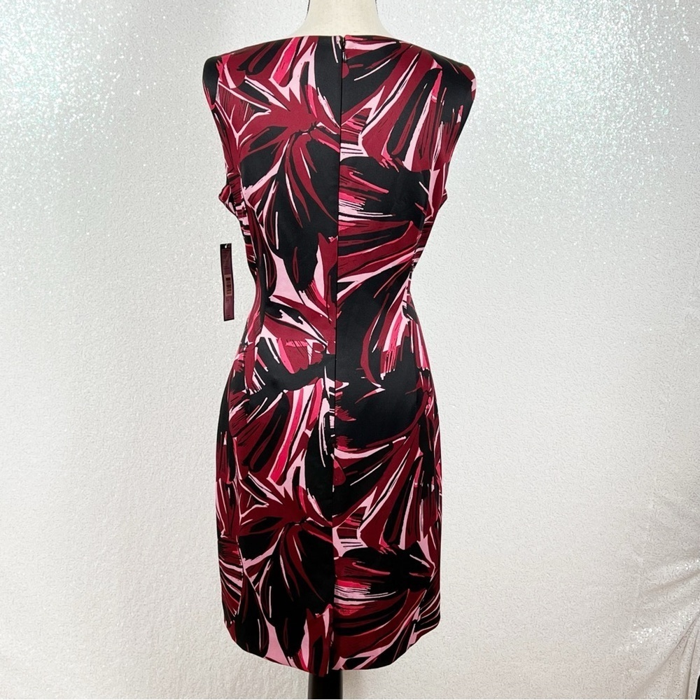 Tahari ASL sleeveless printed sheath dress in Berry Wine color - Picture 3 of 16